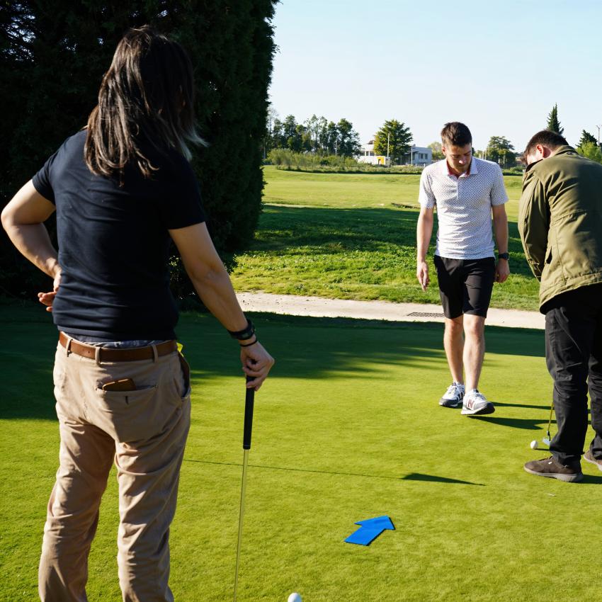 after-work-au-golf-de-moriegrave;res 1